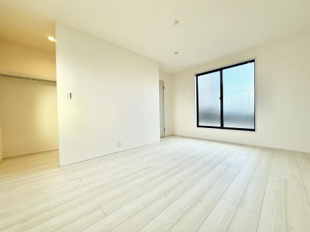 �q������ ����