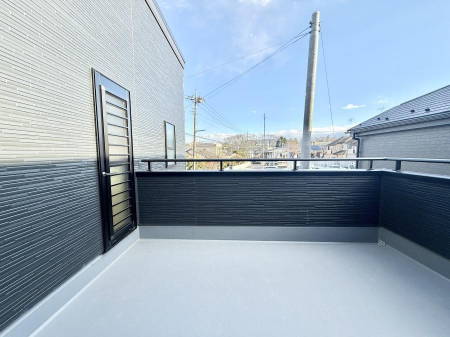 �o���R�j�[ ����