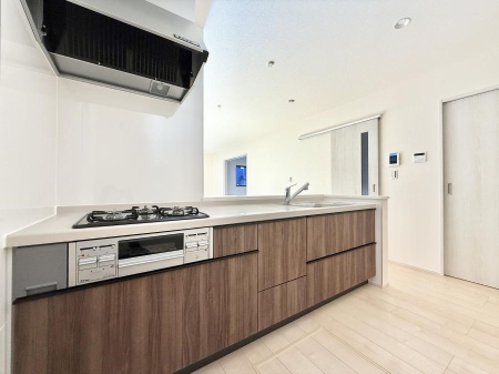 �L�b�`�� ����