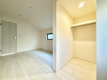 �q������ ����