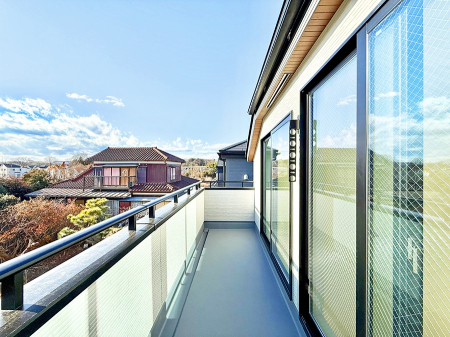 �o���R�j�[ ����