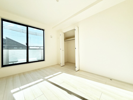 �q������ ����