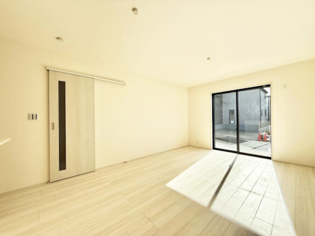 ���̑����� �������Ƒ��̏Ί炪���ӂ��A���났�̋��