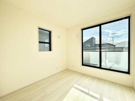 �q������ �������v���C�x�[�g��ԂƂ��ĐÂ��ŗ�������������񋟂��Ă���܂�