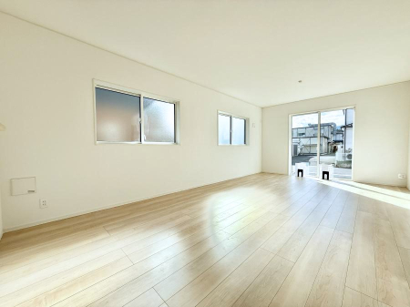 ���r���O �����������������Ɠ��ʂɂ���A�e���̋��