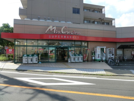 ���ӊ� �X�[�p�[ 800m ���[�R�[�v �~�A�N�`�[�i����w�O�X