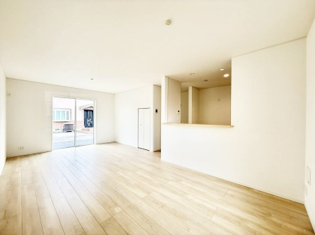 ���r���O ���������R�Ɖ�b�����܂��A�S�n�悢�ЂƂƂ�