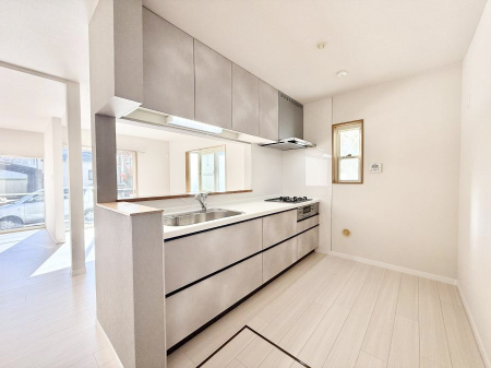 �L�b�`�� ���������y���݂ƐH�ׂ�K����͂���L�b�`��