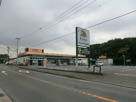 ���ӊ� �X�[�p�[ 800m �������t���T�镔�X