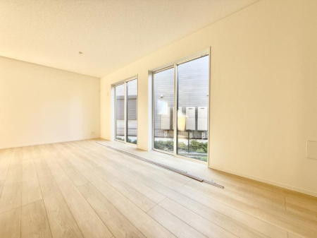 ���r���O �����������������Ɠ��ʂɂ���A�e���̋��