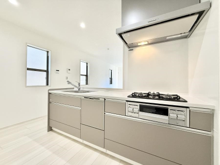 �L�b�`�� �������Ƒ����J��[�߂�A������̂���L�b�`��