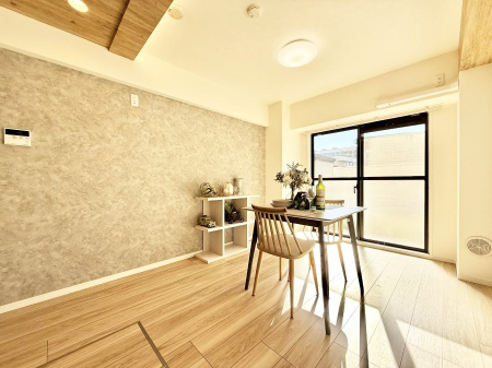 ���r���O �������V���v���������ґ�A��؂Ȑl�Ɖ߂����S���قǂ�����