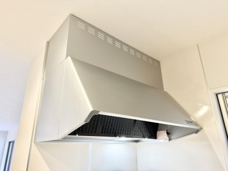 ���̑����� �ݔ����������̏��C����������C��ɗU������A�����I�ɔr�����ł��܂��B