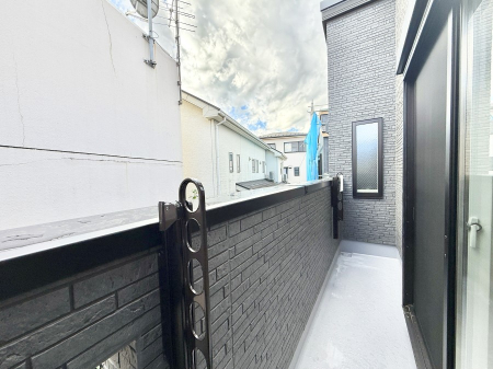 oRj[  G߂̈ڂ낢JIȋԂł