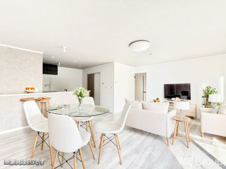 ���r���O ���������났�ƏΊ炪�W�܂�A�S���܂郊�r���O