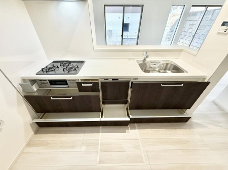 �L�b�`�� �������A�C�f�A�L����A�N���G�C�e�B�u�ȗ������