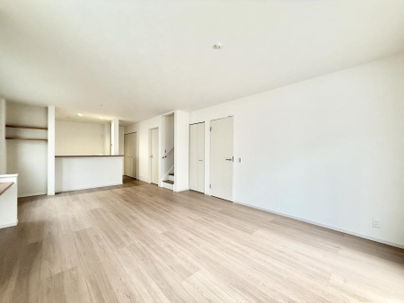 ���̑����� �������Ƒ��̏Ί炪���ӂ��A���났�̋��