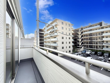 oRj[  G߂̈ڂ낢JIȋԂł