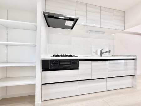 �L�b�`�� �������Ƒ����J��[�߂�A������̂���L�b�`��