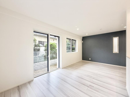 rO 났ƏΊ炪W܂AS܂郊rO