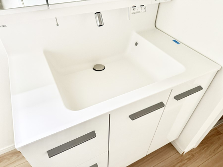 ̑ ݔ􂢂􂤎KɎg֗ȃV[