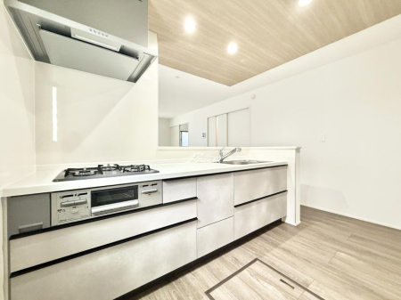 �L�b�`�� ����