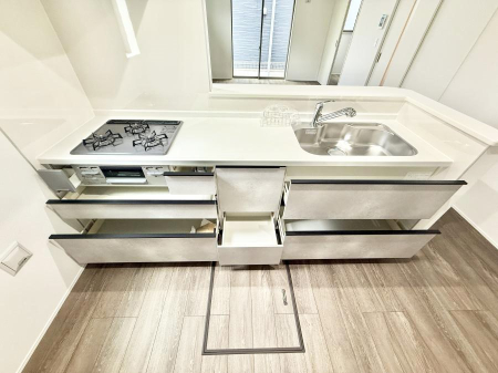 �L�b�`�� ����