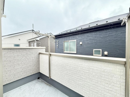 �o���R�j�[ ����