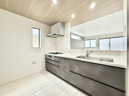 �L�b�`�� ����