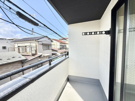 �o���R�j�[ ������ ���R��g�߂Ɋ�����A�J���I�ȃo���R�j�[