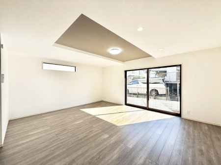 ���̑����� �������Ƒ��̏Ί炪���ӂ��A���났�̋��