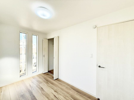 �q������ �������Ƌ�⃌�C�A�E�g�����R�ɔz�u�ł��邽�ߎg�����肪�ǂ����K�ɉ߂����܂�