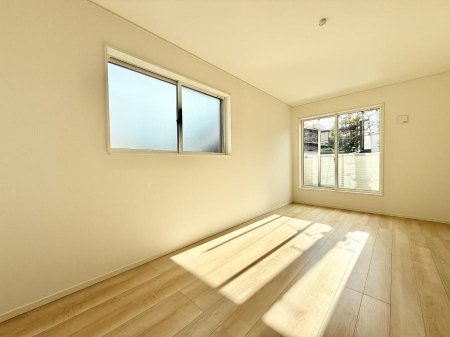 �q������ �������Ƌ�⃌�C�A�E�g�����R�ɔz�u�ł��邽�ߎg�����肪�ǂ����K�ɉ߂����܂�