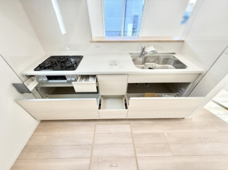 �L�b�`�� �������A�C�f�A�L����A�N���G�C�e�B�u�ȗ������