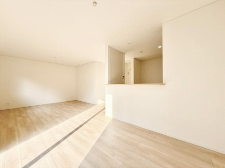 ���r���O �����������������Ɠ��ʂɂ���A�e���̋��