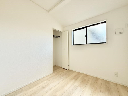 �q������ �������v���C�x�[�g��ԂƂ��ĐÂ��ŗ�������������񋟂��Ă���܂�