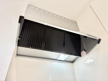 ���̑����� �ݔ����������̏��C����������C��ɗU������A�����I�ɔr�����ł��܂��B