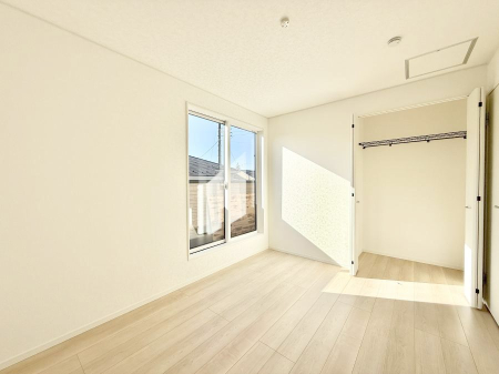 �q������ �������Ƌ�⃌�C�A�E�g�����R�ɔz�u�ł��邽�ߎg�����肪�ǂ����K�ɉ߂����܂�