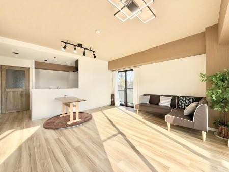 ���r���O ���������났�ƏΊ炪�W�܂�A�S���܂郊�r���O