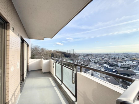 �o���R�j�[ ������ ���̃R�[�q�[���̐�����y���ށA�����̏ꏊ