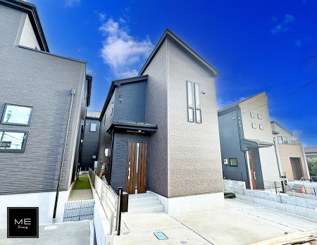 nOώʐ^ OρV炵n܂ꏊŁAƑJ[߂