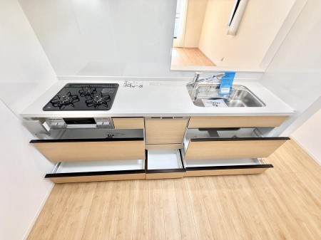 �L�b�`�� �������Ƒ����J��[�߂�A������̂���L�b�`��