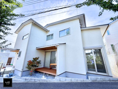 nOώʐ^ OρV炵n܂ꏊŁAƑJ[߂