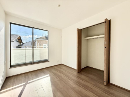 �q������ ����