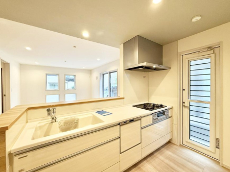 �L�b�`�� ����