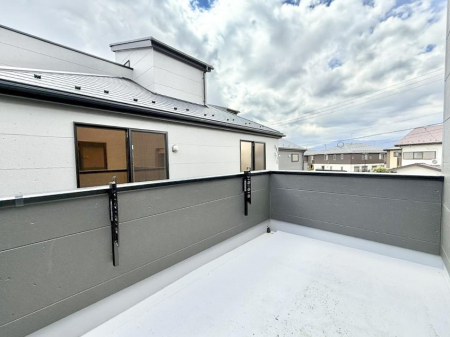 �o���R�j�[ ����