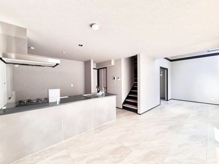 ���r���O ���������ƕ���������A�����b�N�X�ł�����