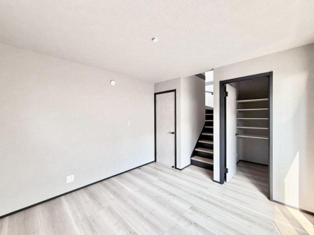 ���̑����� �������D��ŉ��₩�Ȏ��Ԃ��������