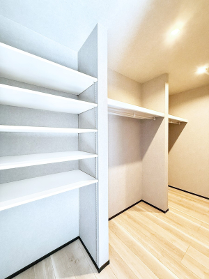 ���[ ����