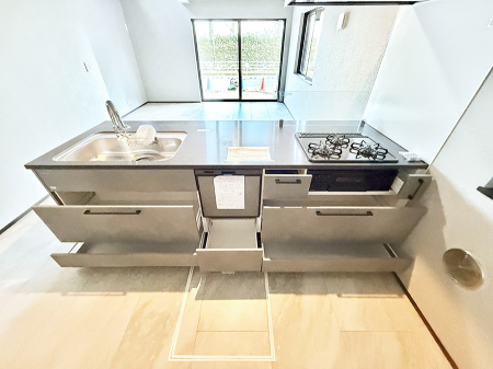 �L�b�`�� ����